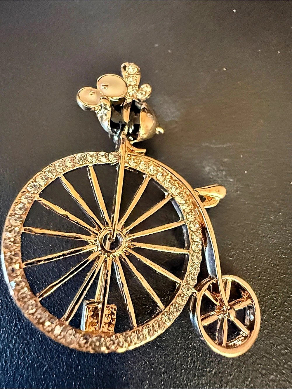 Wheel Brooch in Gold & Black